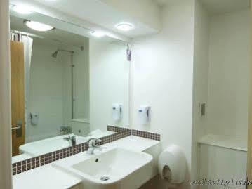 Premier Inn Gloucester Luaran gambar